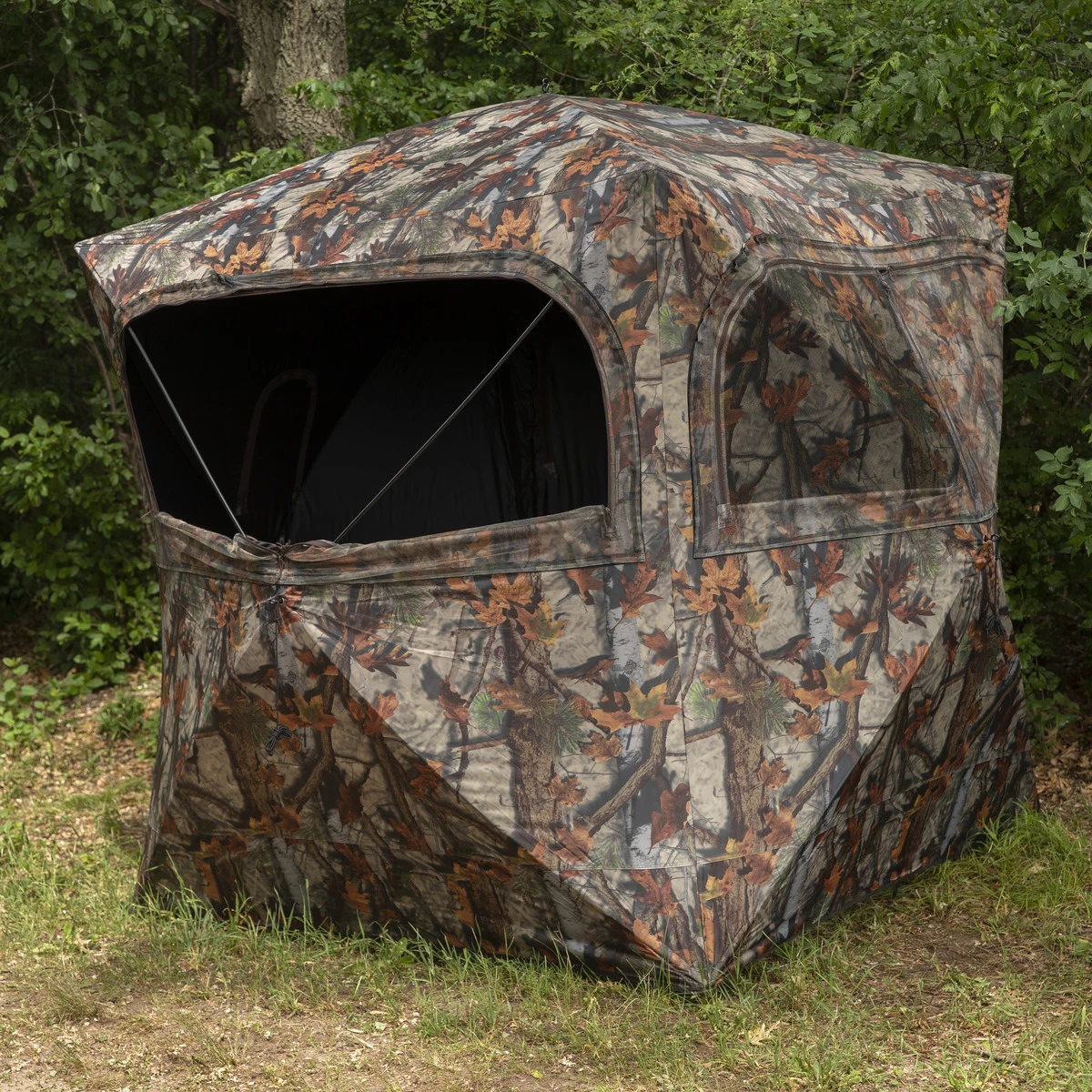 Barronett Grounder 350 Pop Up Portable Blind, Woodland Camo, GR351BT 4 Barronett Grounder 350 Pop Up Portable Blind, Woodland Camo, GR351BT - Image 2